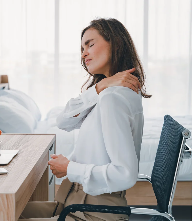 woman with neck pain in Ames IA